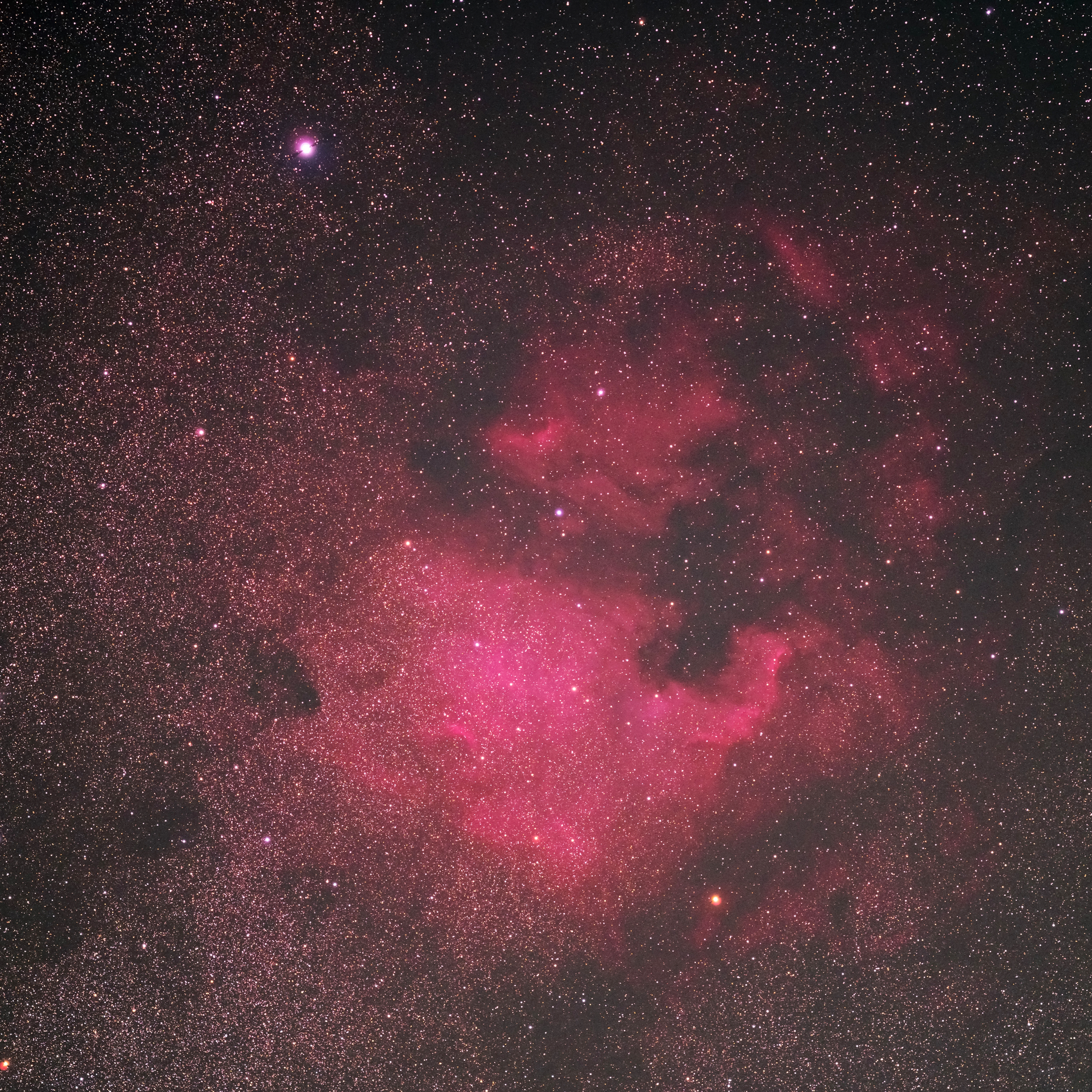 Teruyasu Kitayama | Capturing Nebulas and Pinwheel Galaxies